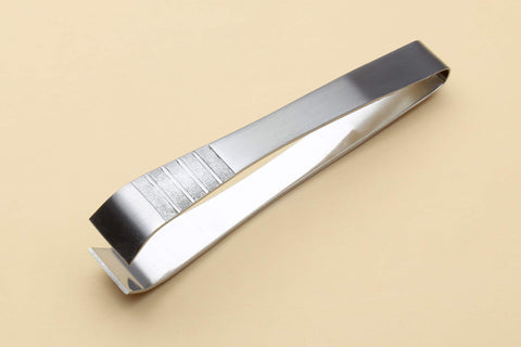 Yoshihiro non-slip fish bone tweezer ergonomic grip enables comfortable one-handed control