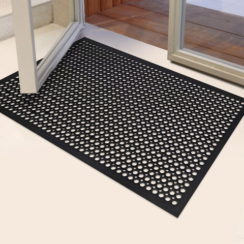 YOSHIKO non-slip commercial mat maintains grip in busy kitchen spaces