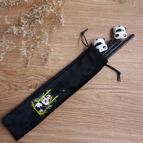 Youda panda storage bag keeps the set organized and portable.