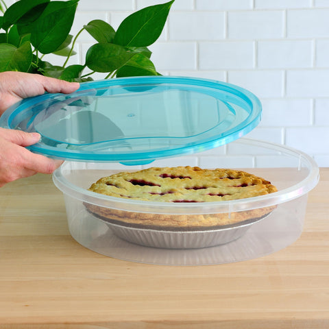 Youngever durable plastic pie containers keep desserts fresh longer.