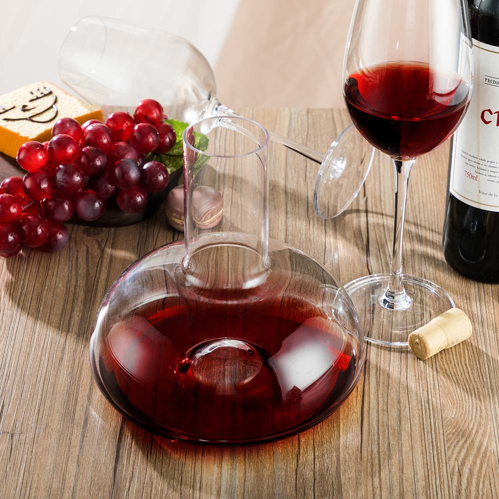 YouYah drying stand included keeps the decanter dry and ready