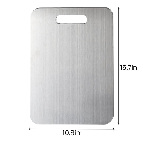 YoYoulee cutting board comes in multiple sizes to fit counter space and large prep tasks.