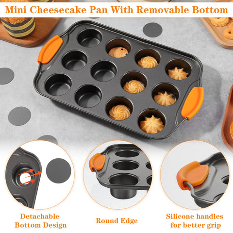 Yuanan silicone handles provide secure grip while transporting baked treats.