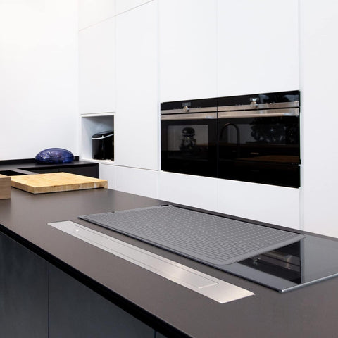 YUHFERA easy-clean design wipes away spills for quick kitchen refresh