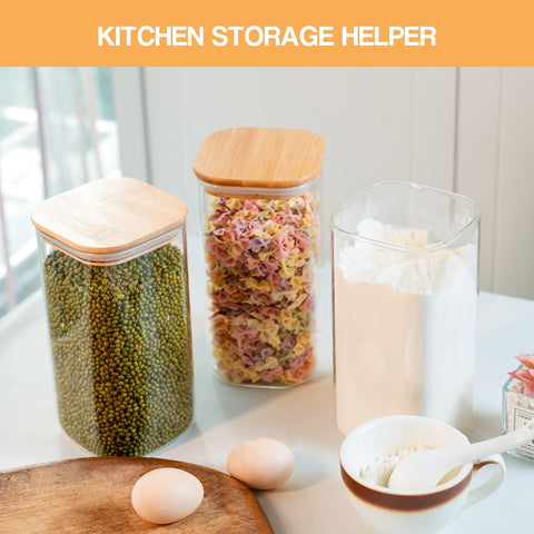 YUNCANG clear glass jar designed for spices, rice, or snacks.
