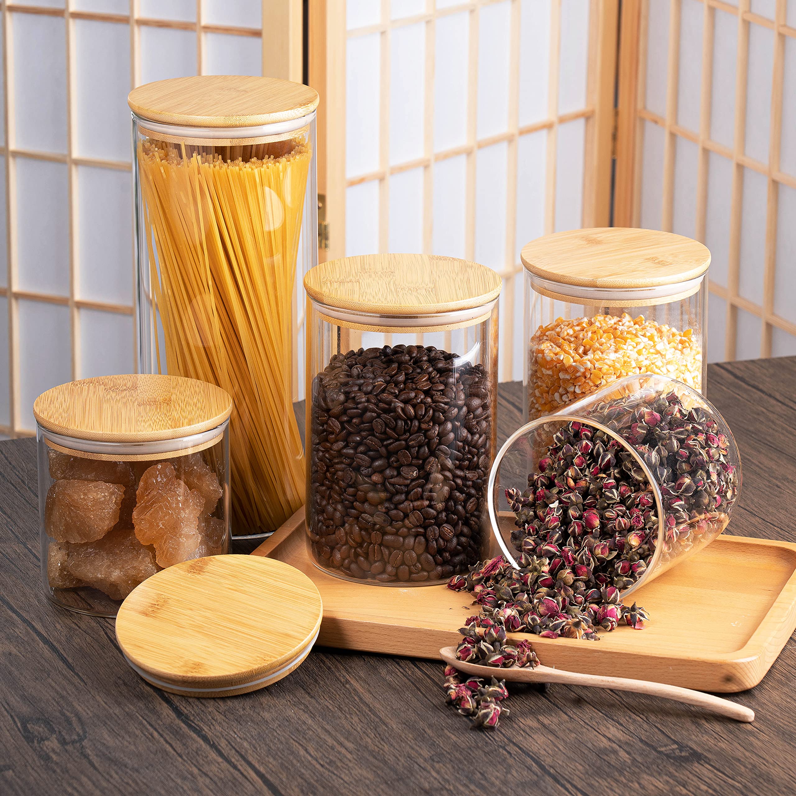 YUNCANG eco-friendly jars complement sustainable kitchens with natural bamboo lids.
