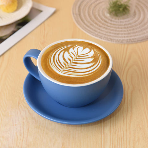 Yundu latte cup with orange matte finish for tea rituals