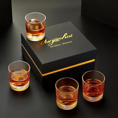 Yunjiehui classic cocktail glasses, 4-set, ideal for aroma-rich cocktails.