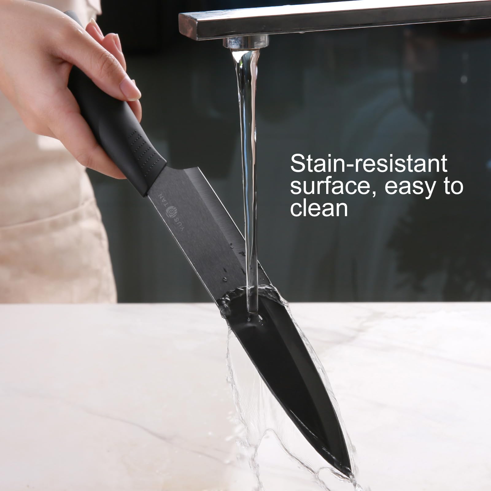 YUSOTAN ceramic knife packaging box with gift-ready design.