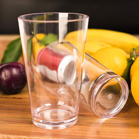 YUYUHUA straight-walled tumbler offers elegant look with practical grip.