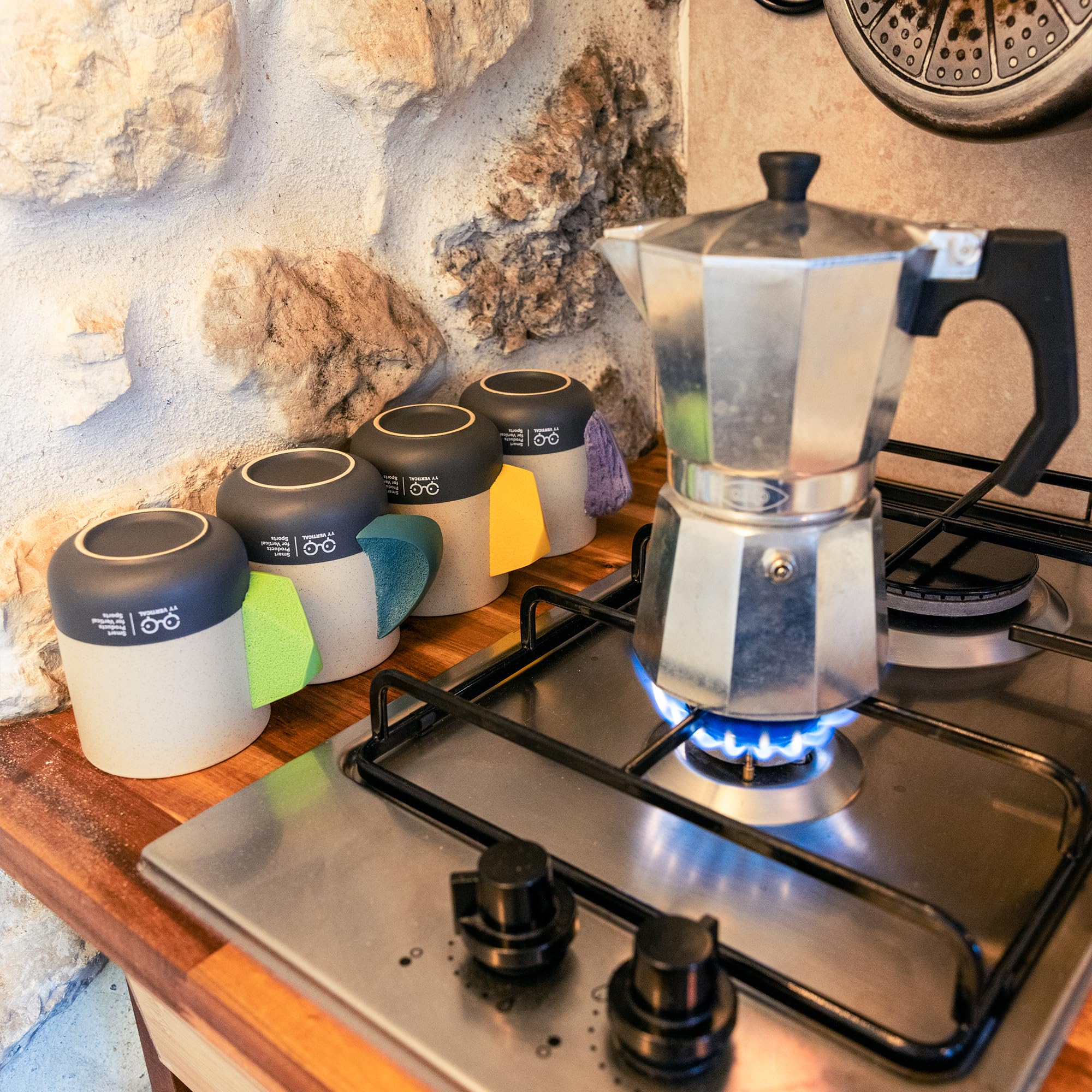 YY Vertical Climbing Mug Evo microwave-safe mug for quick uses.