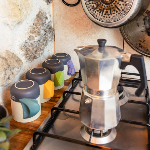YY Vertical Climbing Mug Evo inspired by Simon Favrot design for authenticity.