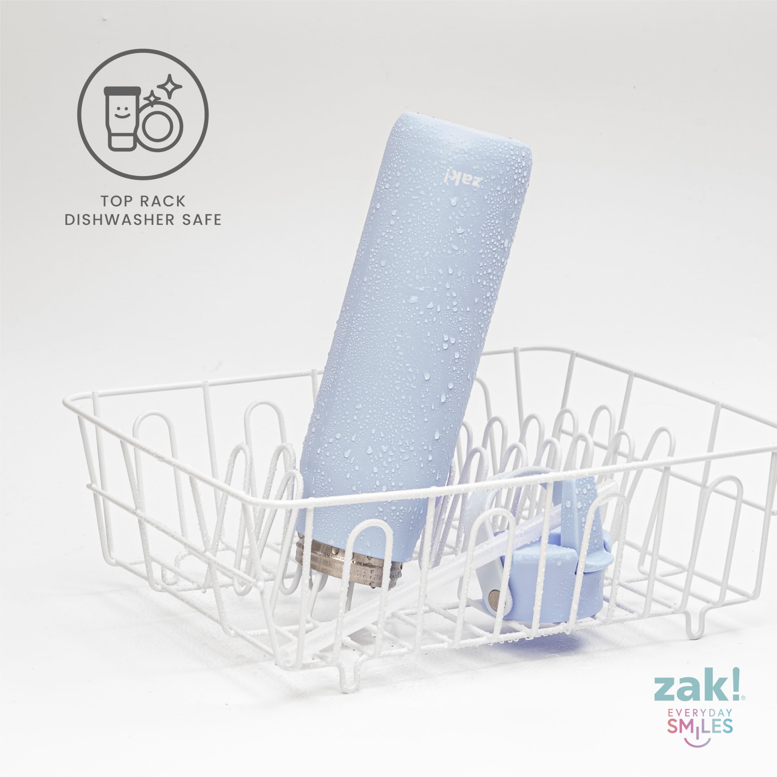 Zak Designs bottle exterior remains condensation-free thanks to double-wall construction.