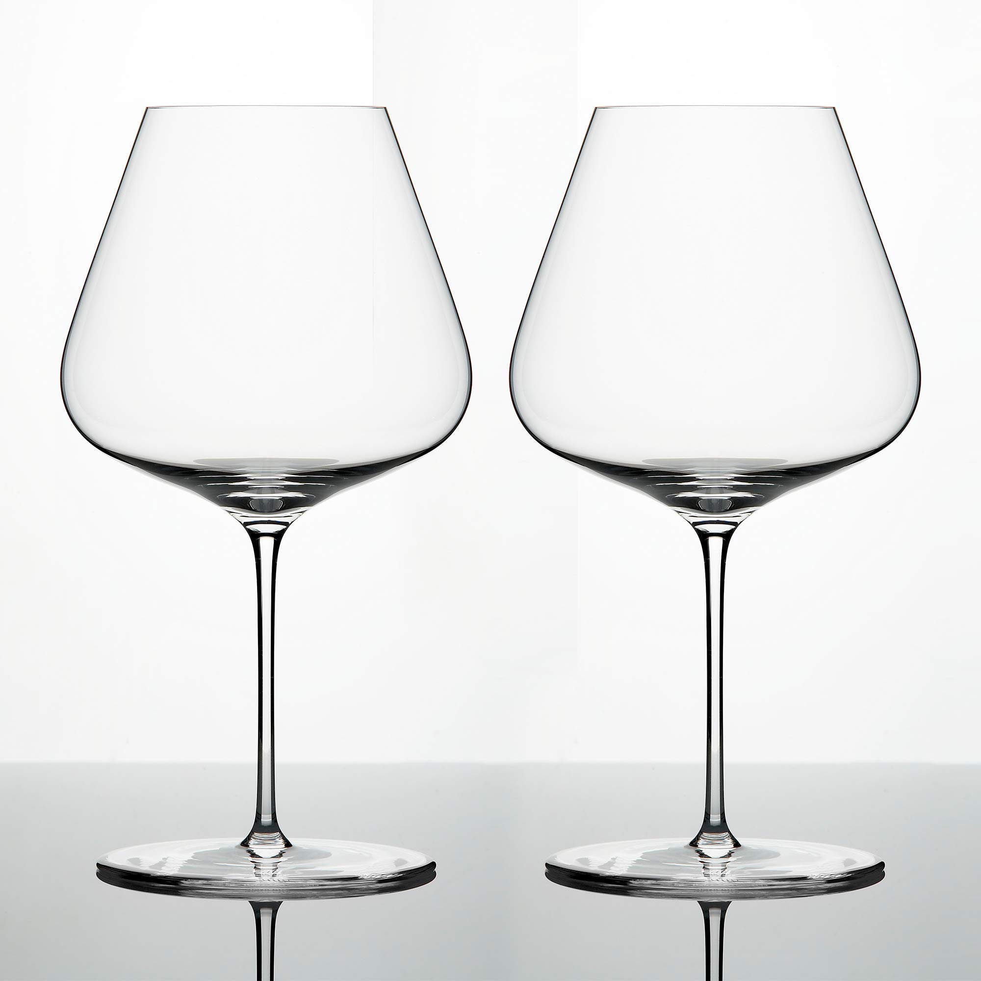 Zalto Denk'Art Burgundy red wine glass set enhances balance for refined tastings.