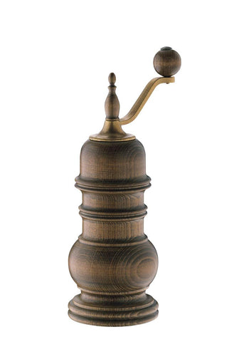 Zassenhaus Speyer pepper mill crank handle close-up showing precise grinding.
