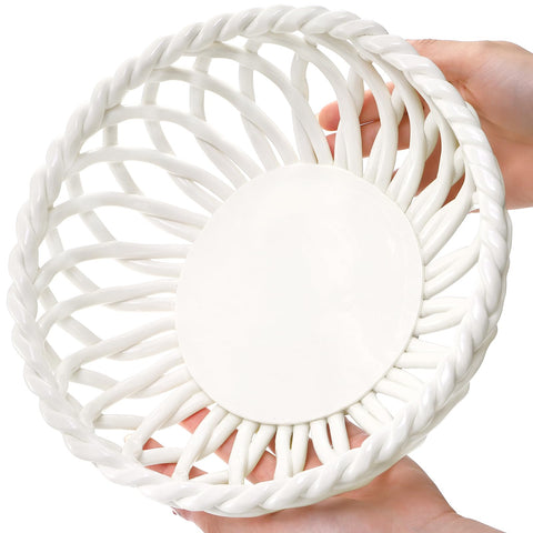 ZAVOOS fruit bowl with drainage holes helps keep fruit dry after washing.