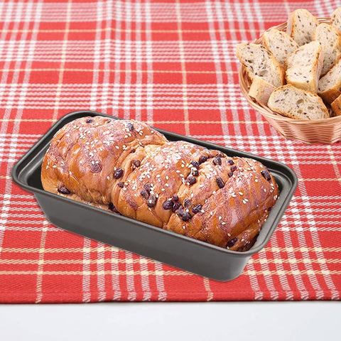 Zddaoole 6-piece mini bread pan gift set ideal for bakers.
