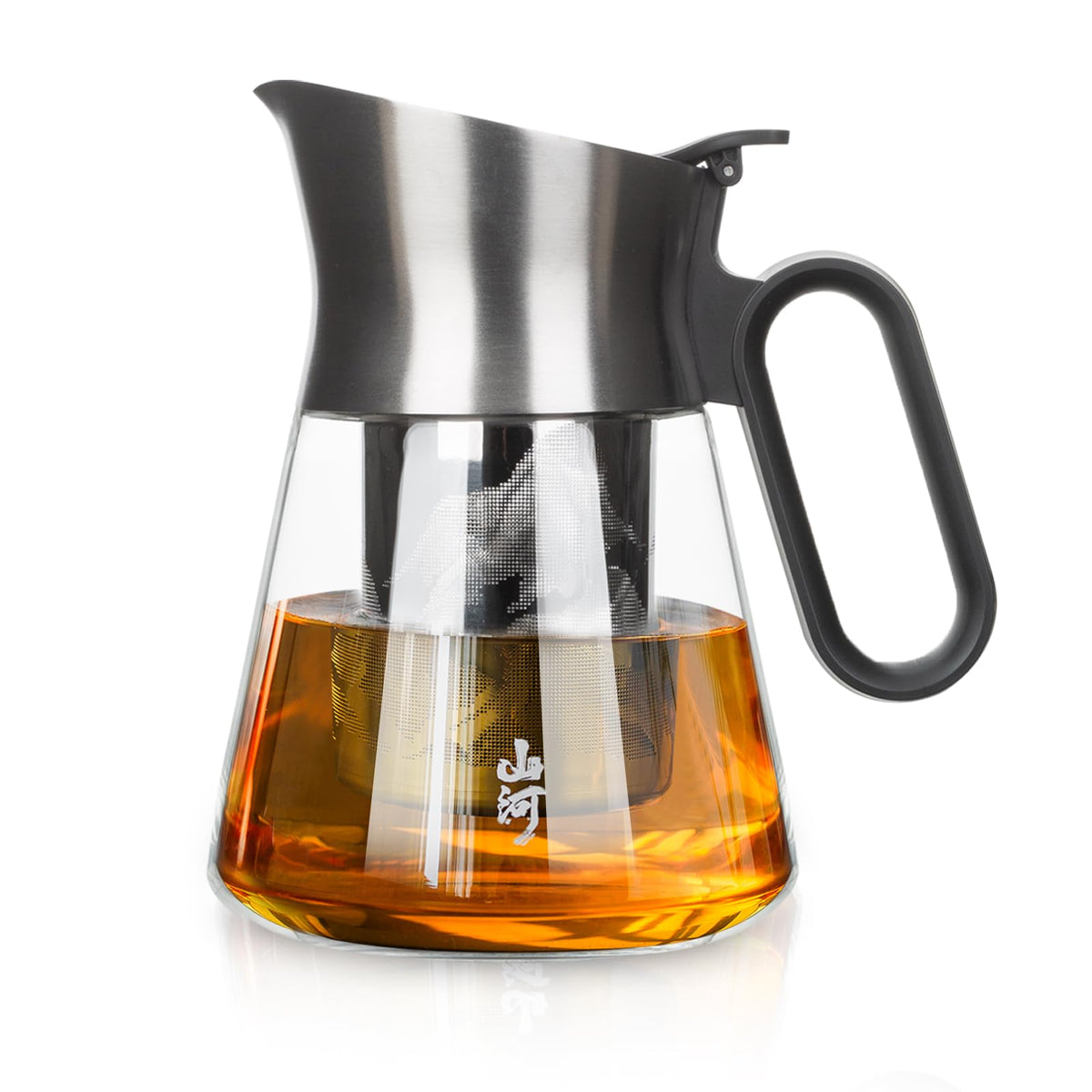ZENS design glass teapot with infuser shows clear infusion for loose-leaf tea.