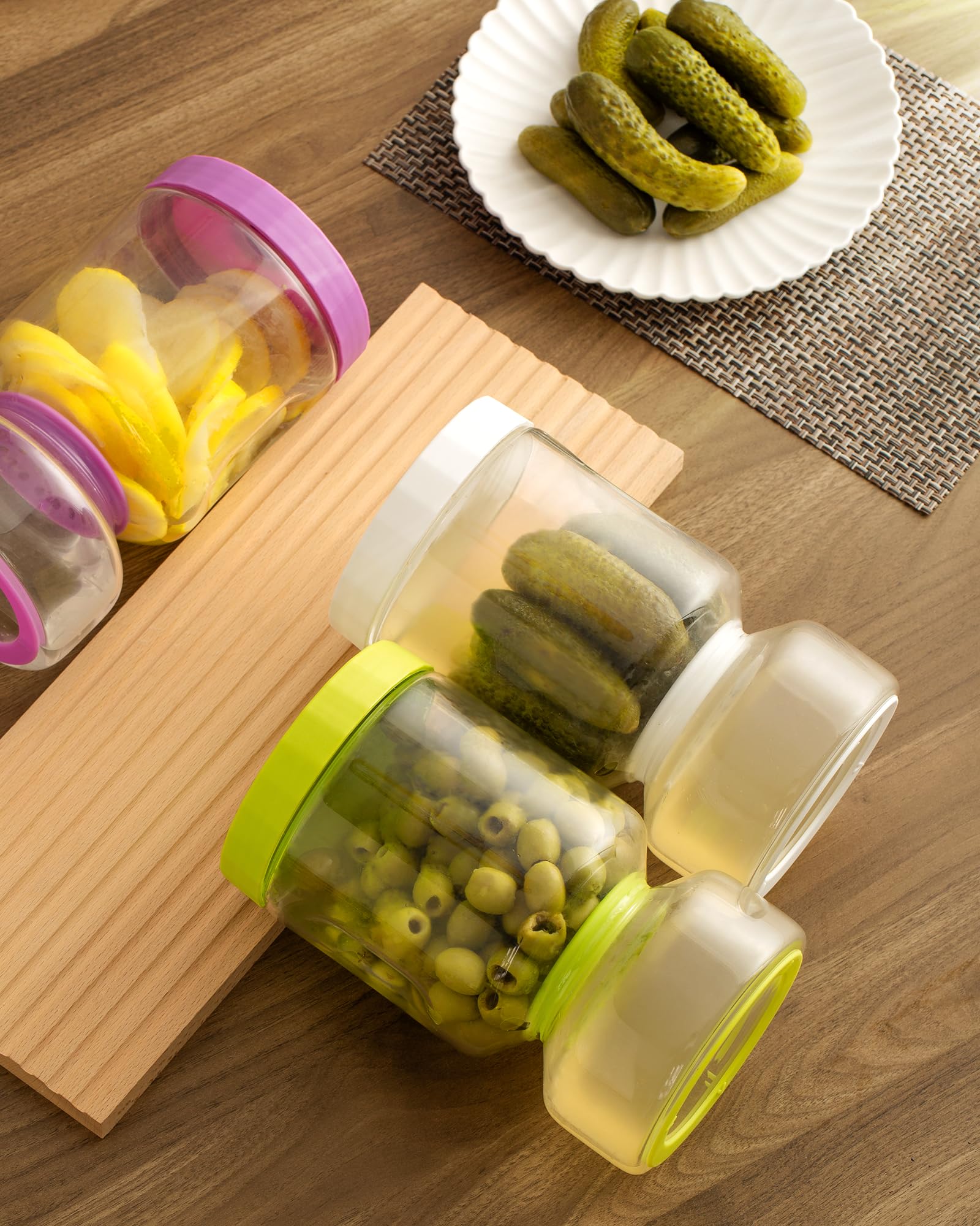 ZENS non-slip base and wide mouth simplify filling, flipping, cleaning