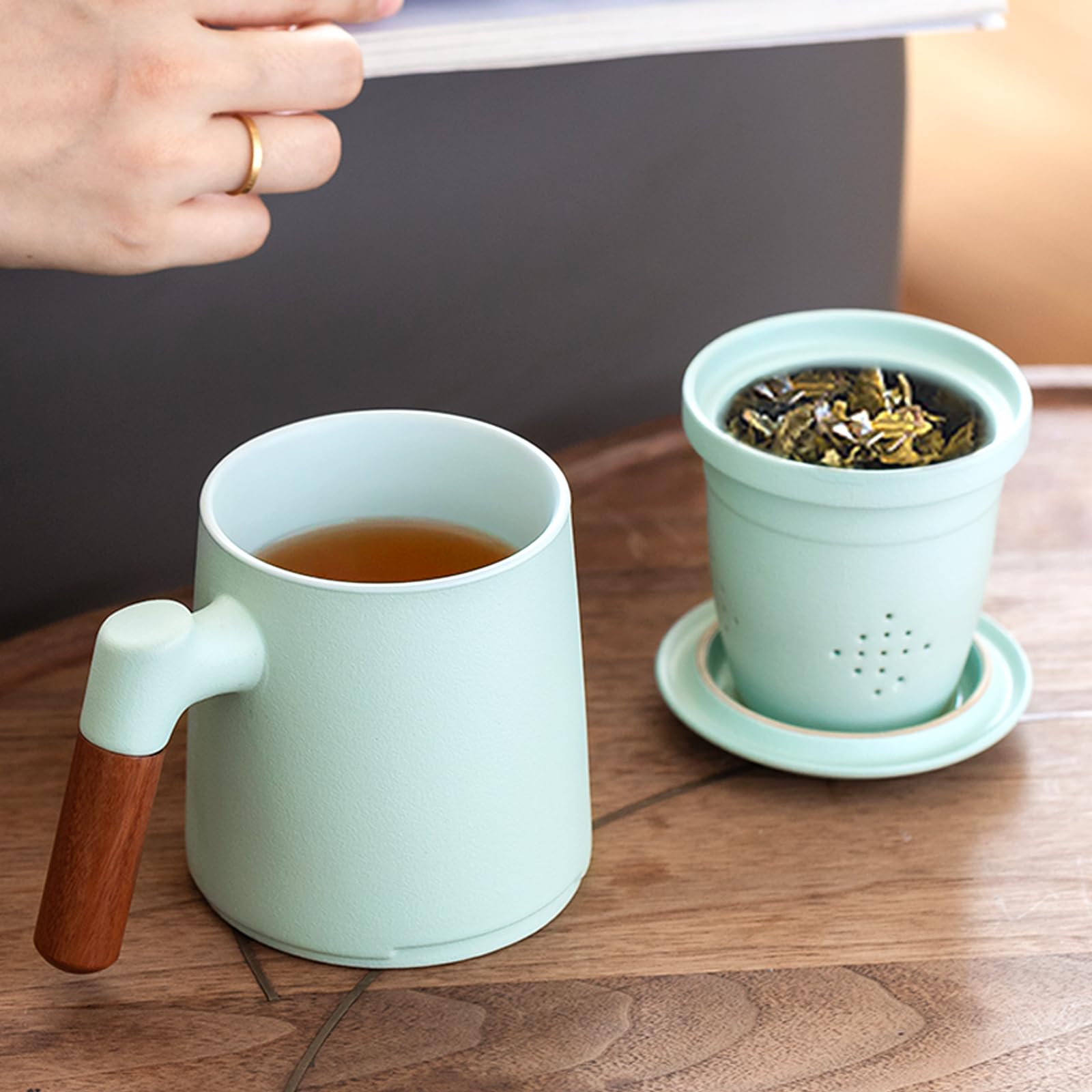 ZENS gift-ready packaging makes a thoughtful present for tea lovers.