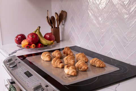 ZETHYR STREET silicone baking mat oven-safe for roasting vegetables