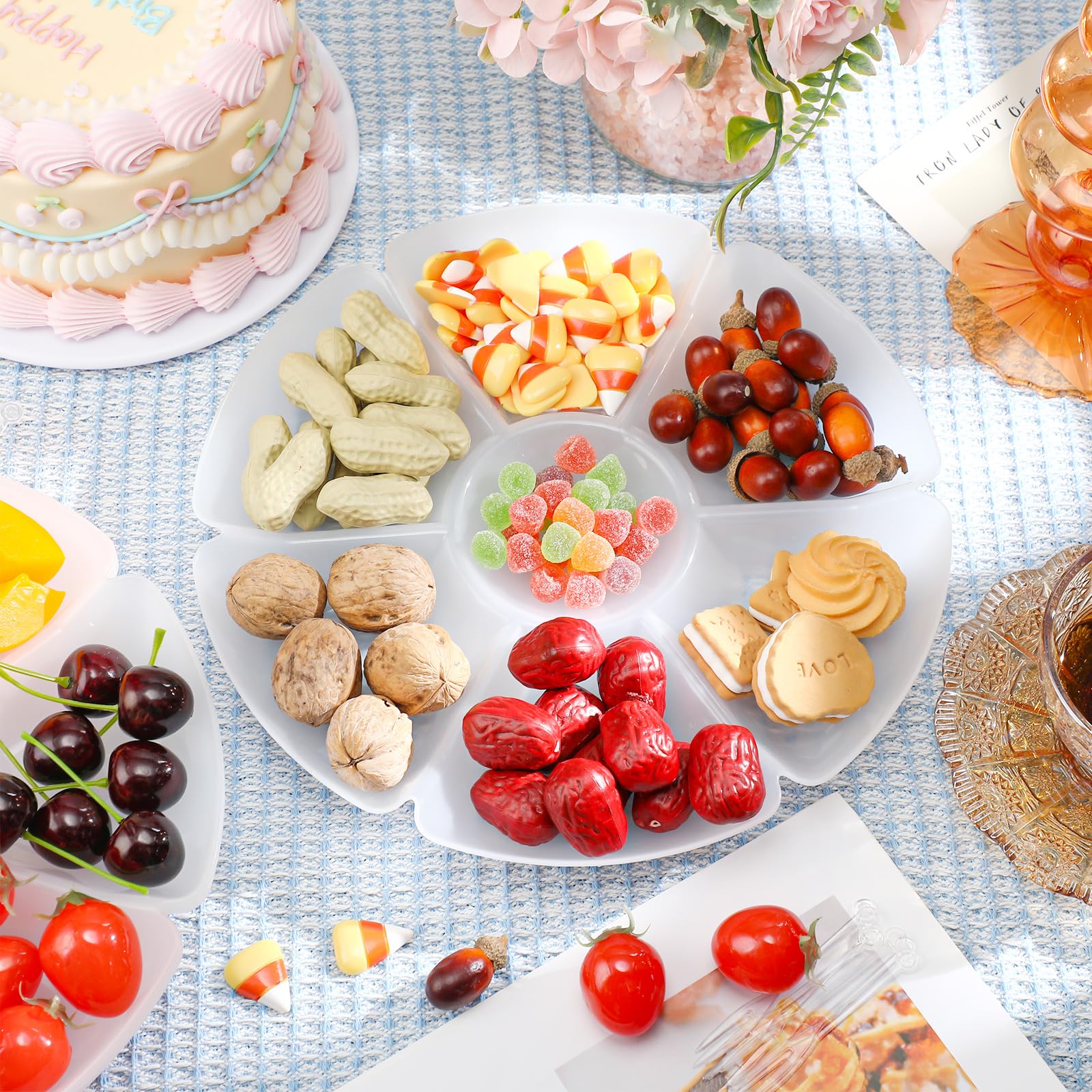 Zhehao easy-clean, stackable plates ideal for parties.
