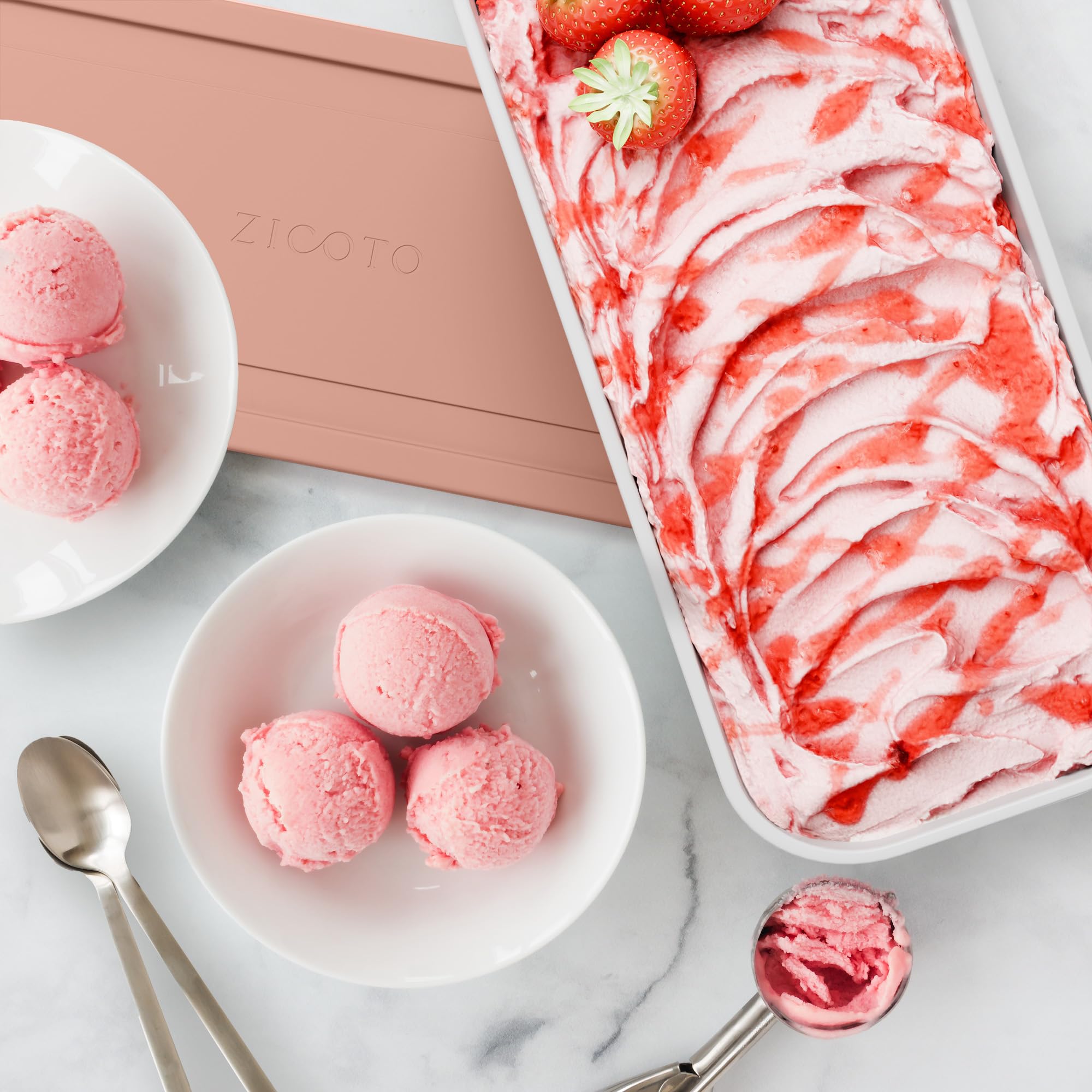ZICOTO leak-proof seal protects treats from freezer burn.