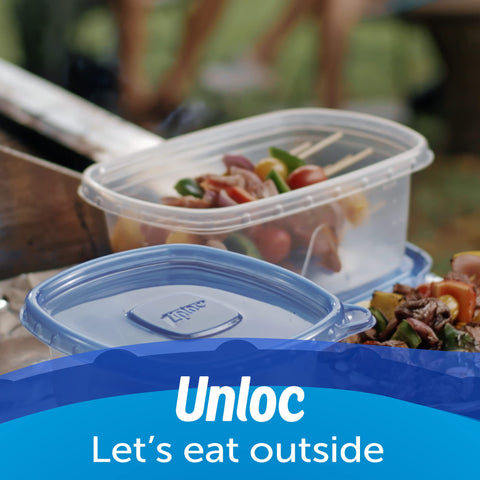 Ziploc Smart Snap closure ensures easy access and freshness.