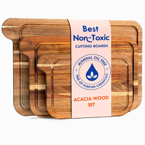 Ziruma non-toxic cutting board set closeup show natural finish and safe materials