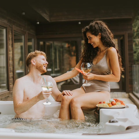 ZMARKRAFT 18oz floating wine glass ready for poolside refills