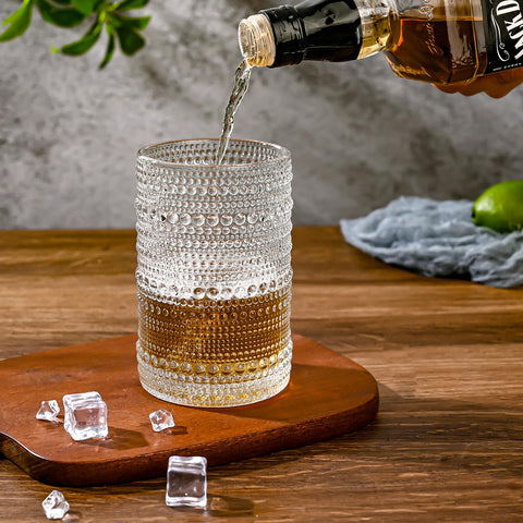 ZMOWIPDL 15-ounce glass for juices and milkshakes.