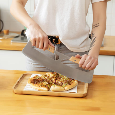ZOCY rust-resistant 430 stainless steel blade cleans easily.