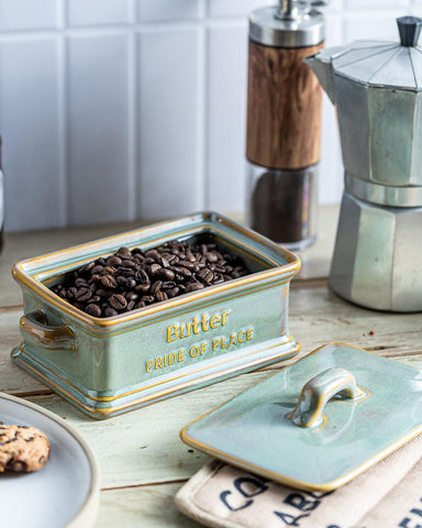 Zoeeker ceramic butter dish, gift-worthy for housewarmings and holidays