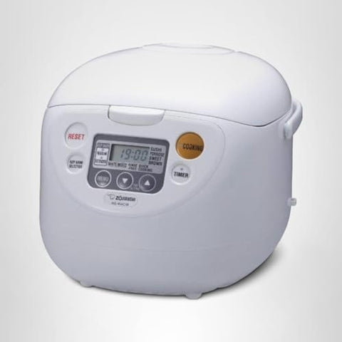 Thick inner cooking pan provides even heat for consistent results.