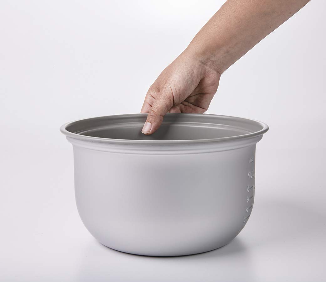 Zojirushi NS-RPC18FJ triple heater design ensures even rice and steady Keep Warm