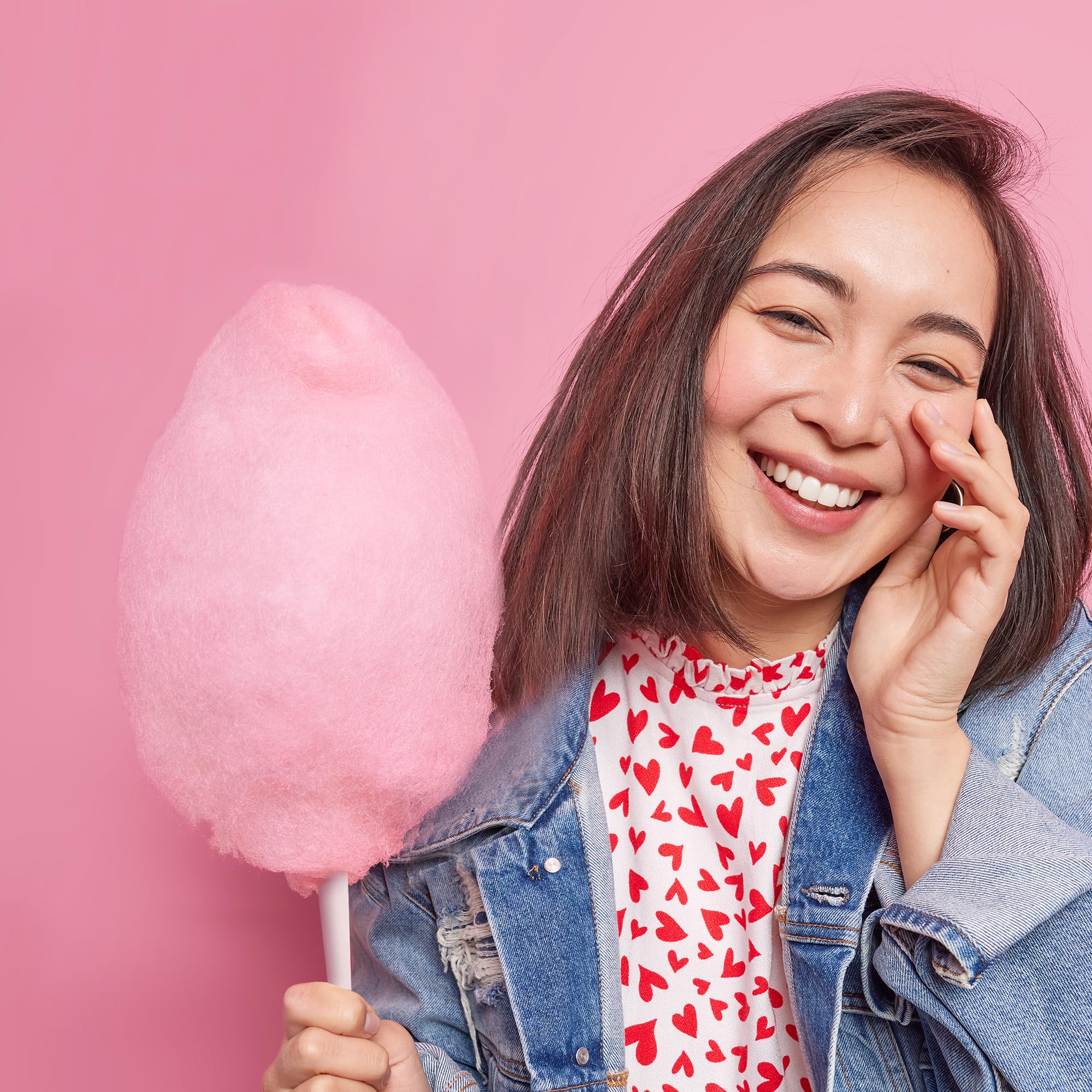 ZOKU family enjoying colorful cotton candy at home.