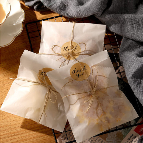 Zonon decorate with stickers and twine for charming packaging