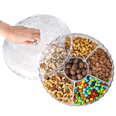 ZOOFOX six-compartment organizer keeps crackers, candy, and fruits neatly separated.