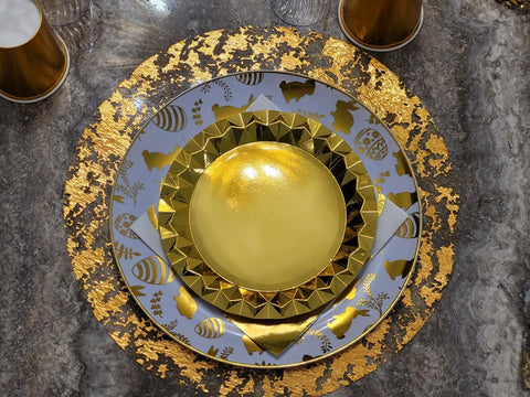 Zulaniu gold foil placemats, round 13 inch, perfect for holiday meals.