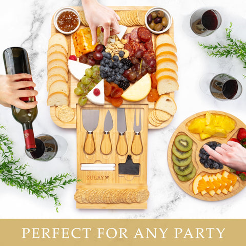 Zulay Kitchen bamboo board with a smooth finish for stain resistance and longevity.