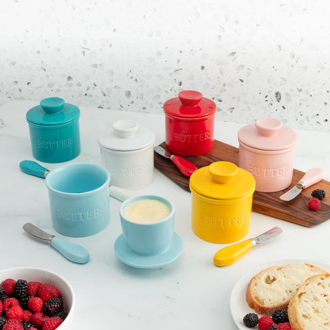 Zulay Kitchen brunch-ready butter presentation on a stylish table.