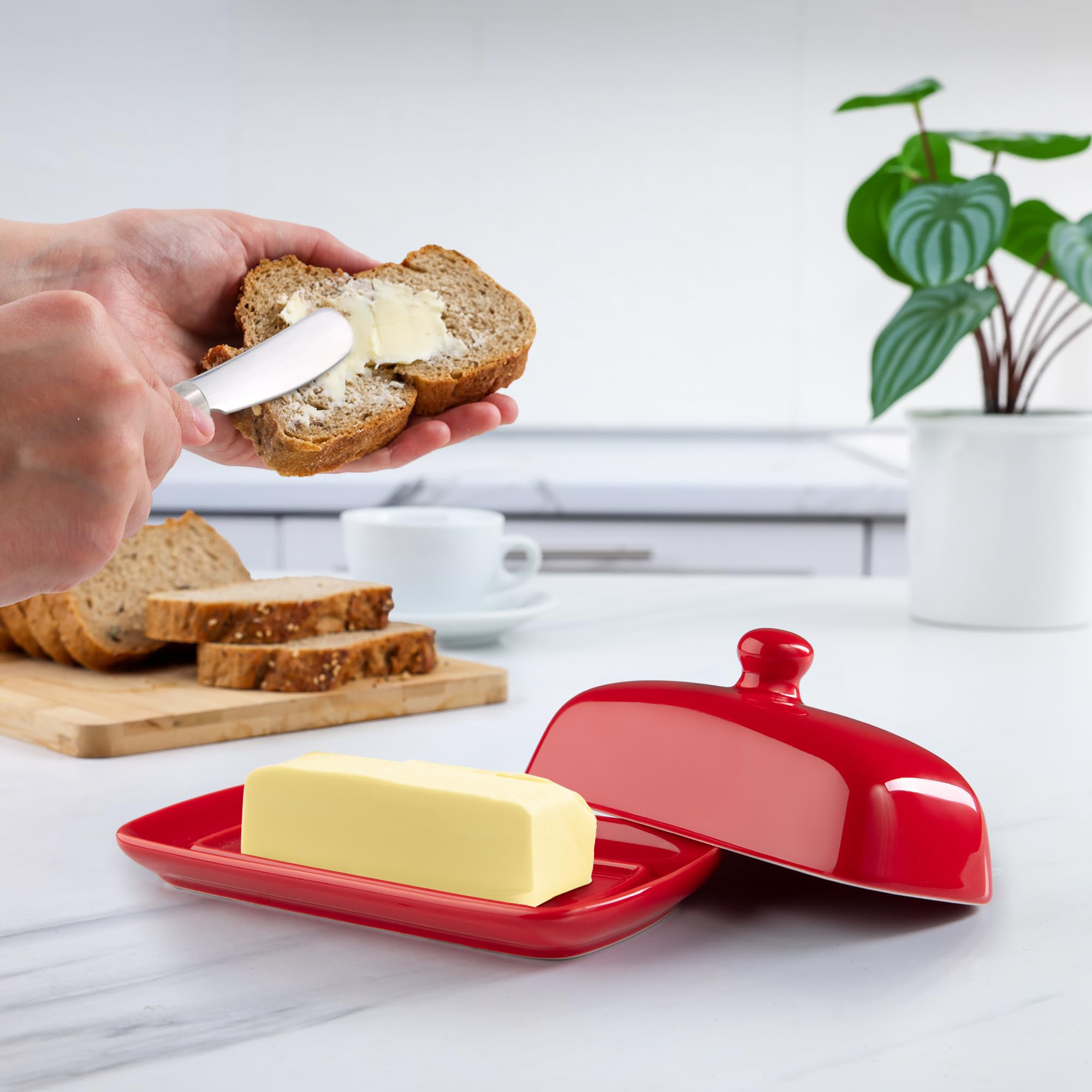 Zulay Kitchen porcelain butter tray is dishwasher-safe for easy cleaning.