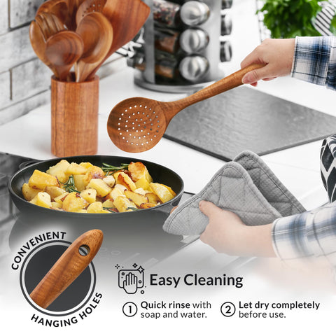 Zulay Kitchen teak wooden ladle pours soups with balanced, smooth flow