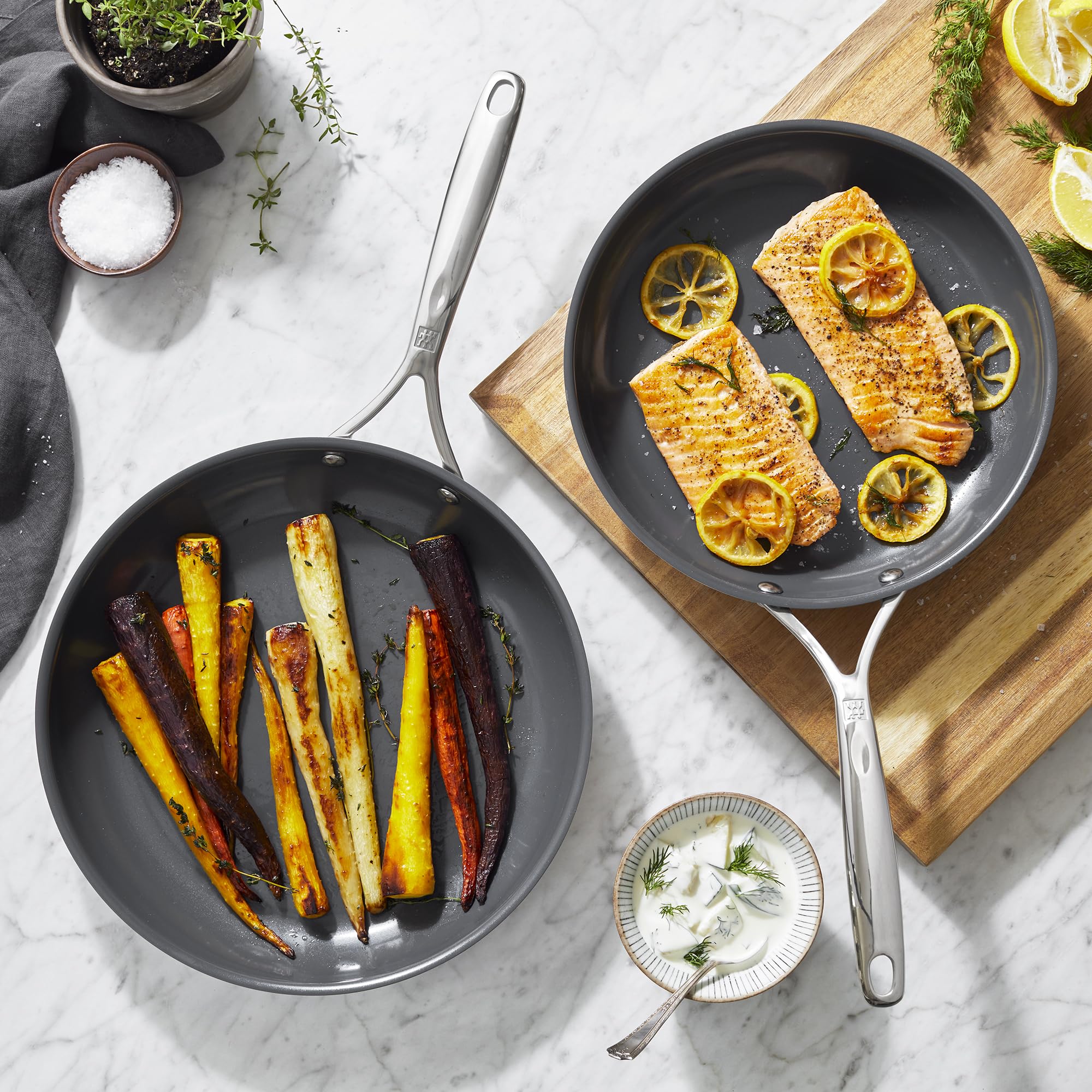 ZWILLING Energy Plus stay-cool handle enabling precise, comfortable control.