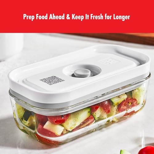 ZWILLING airtight lids securely seal for freezer protection and flavor preservation.