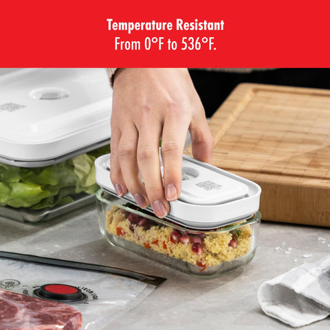 ZWILLING double sealing ensures two-surface closure for ultra-fresh results.