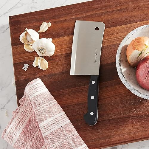 ZWILLING Henckels Classic cleaver handle and blade balanced for comfortable slicing