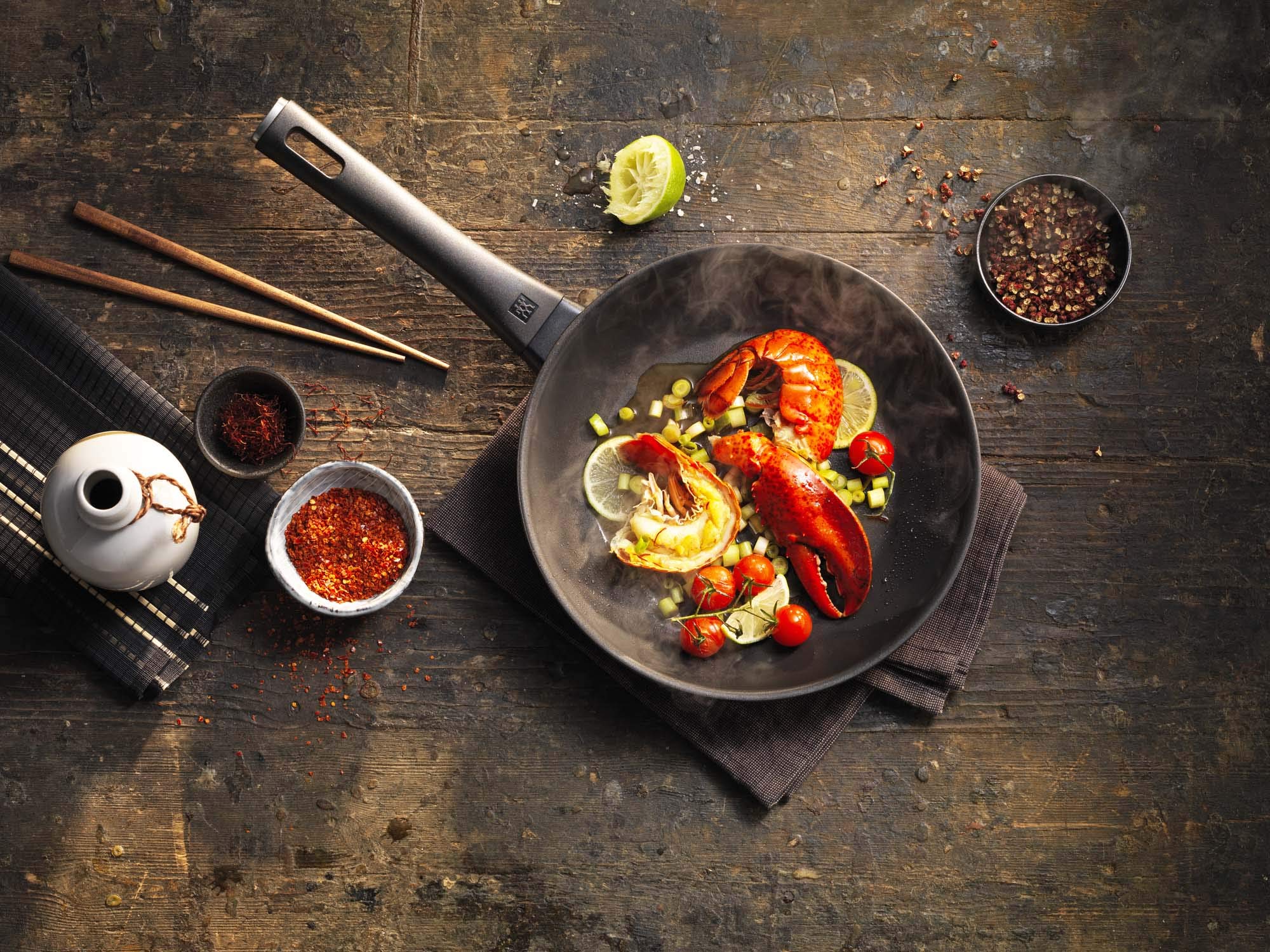 ZWILLING dripless pouring rim for controlled, mess-free cooking