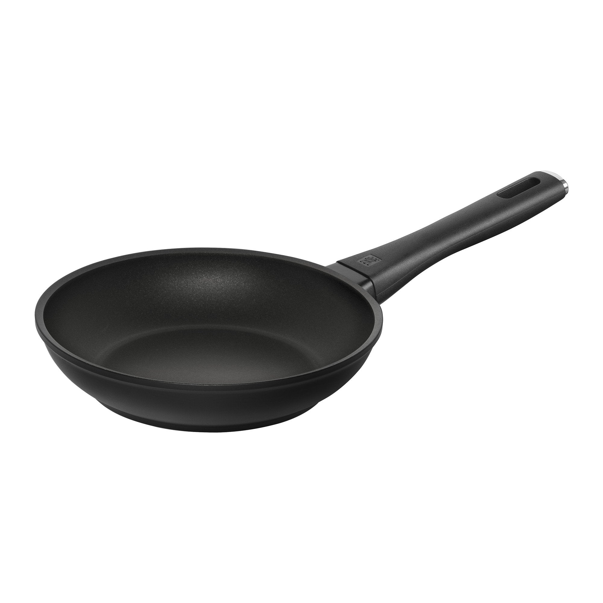ZWILLING Madura Plus 8-inch fry pan showing even heat distribution for perfect searing