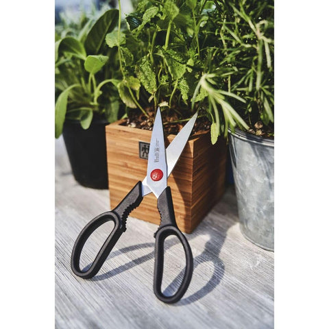 ZWILLING Twin L kitchen shears ergonomic handles ease long tasks